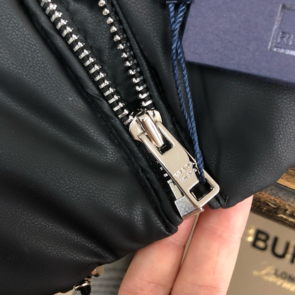 ハイクオリティダウンジャケット素材ディテール